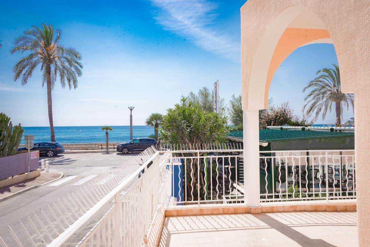 Hotel Et Appartements Reine D'Azur Рокбрюн-Кап-Мартин Екстериор снимка